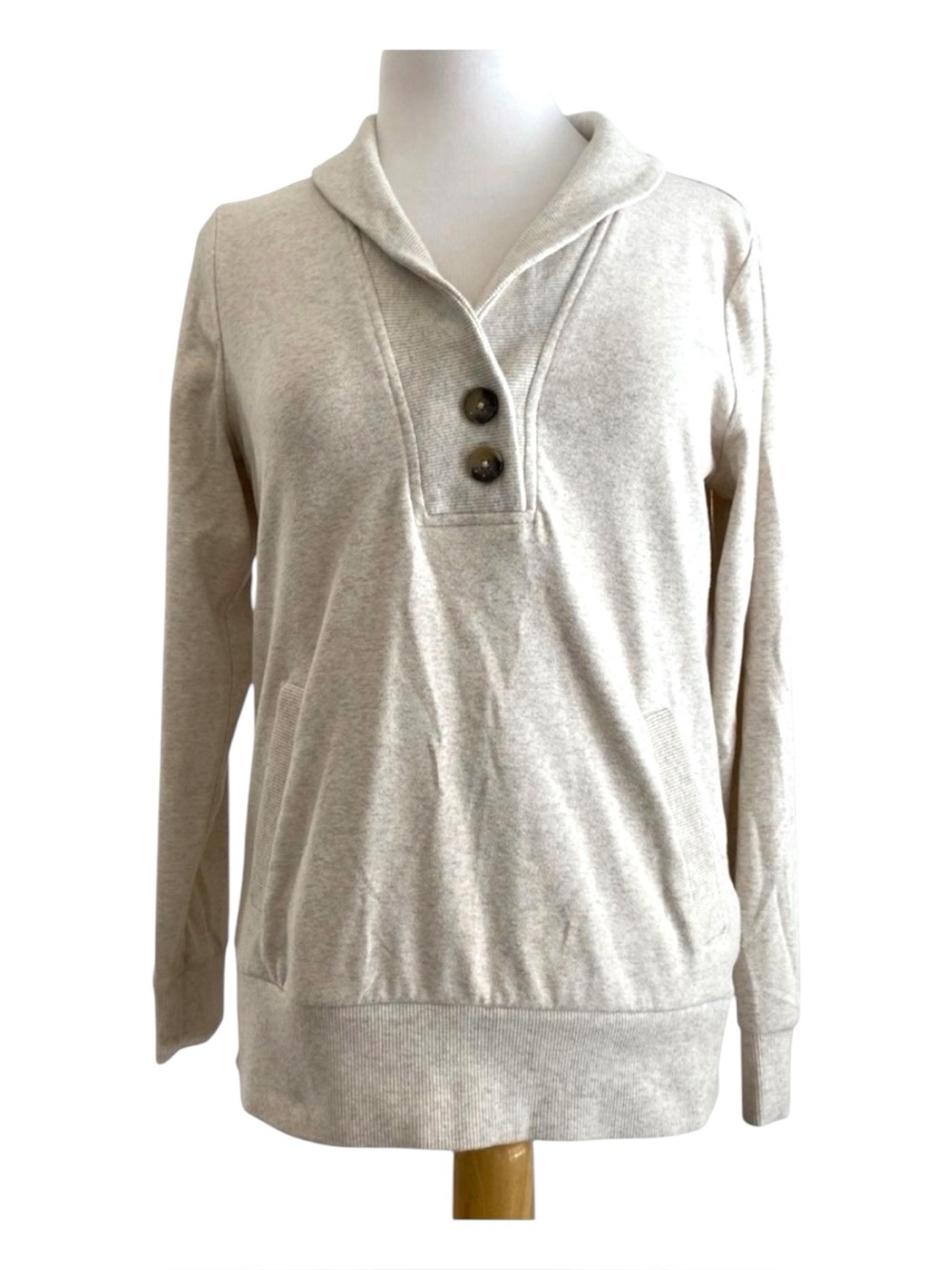 Cozy Banana Republic Cream Pullover with Button Detail long sleeves V neck med